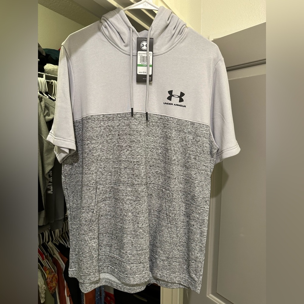NWT UNDER ARMOUR SHORT SLEEVE HOODIE